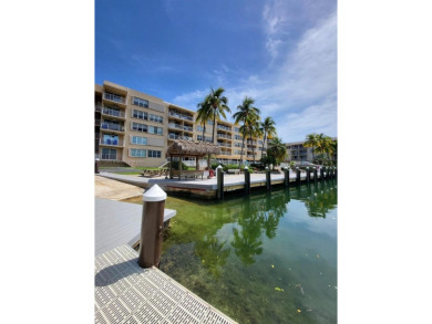 Beach Condo For Sale in Tavernier, Florida