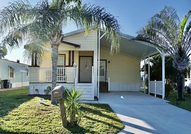 Beach Home For Sale in Port Saint Lucie, Florida