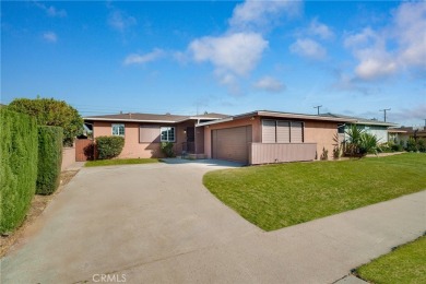 Beach Home For Sale in Gardena, California