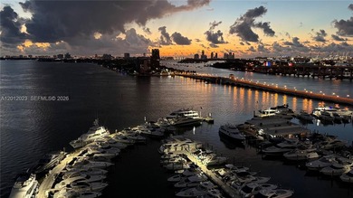 Beach Condo For Sale in Miami, Florida