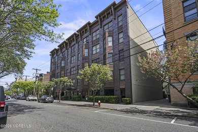 Beach Condo For Sale in Hoboken, New Jersey