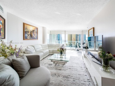 Beach Condo For Sale in Sunny Isles Beach, Florida