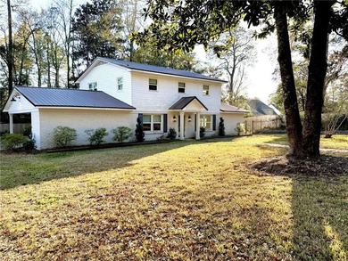 Beach Home For Sale in Mobile, Alabama