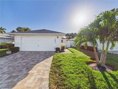 Beach Home For Sale in Fort Myers, Florida