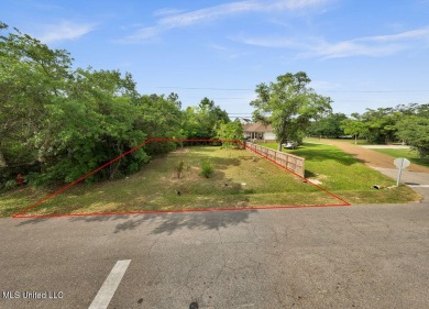 Beach Lot For Sale in Bay Saint Louis, Mississippi