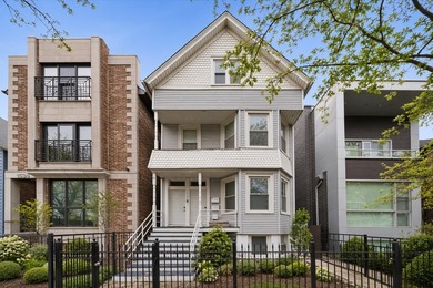 Beach Home Sale Pending in Chicago, Illinois