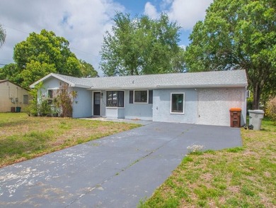 Beach Home For Sale in Vero Beach, Florida