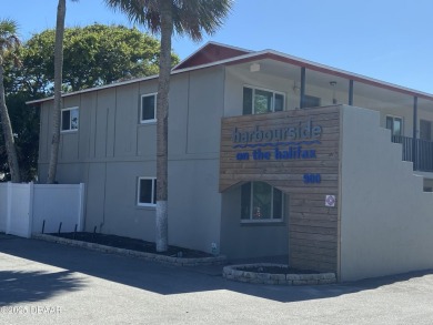 Beach Condo For Sale in Daytona Beach, Florida