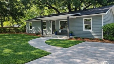 Beach Home For Sale in Charleston, South Carolina