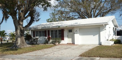 Beach Condo For Sale in Pinellas Park, Florida