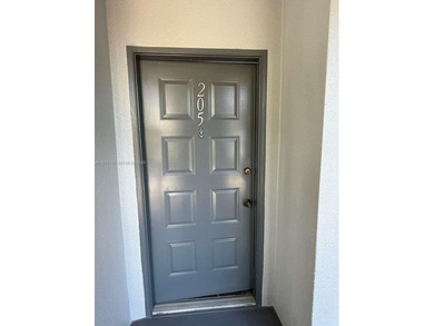 Beach Condo For Sale in Pembroke Pines, Florida