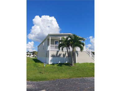 Beach Home For Sale in Fort Myers, Florida