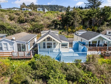 Beach Home For Sale in Brookings, Oregon