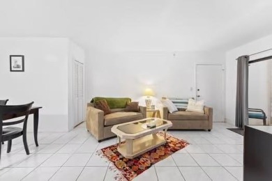 Beach Condo For Sale in Pompano Beach, Florida