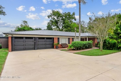 Beach Home For Sale in Green Cove Springs, Florida