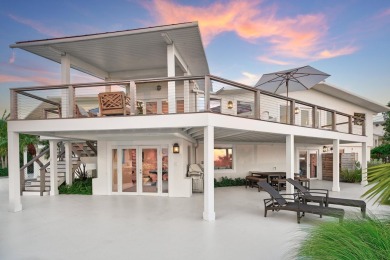 Beach Home For Sale in Plantation Key, Florida