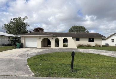 Beach Home For Sale in Port Saint Lucie, Florida