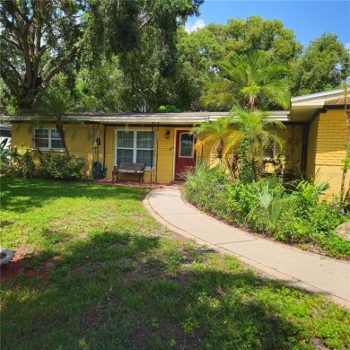Beach Home For Sale in Oldsmar, Florida