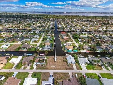 Beach Lot For Sale in Cape Coral, Florida
