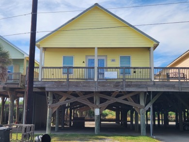 Beach Home For Sale in Grand Isle, Louisiana