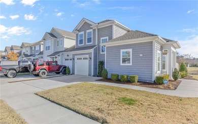 Condo For Sale in Chesapeake image photo picture