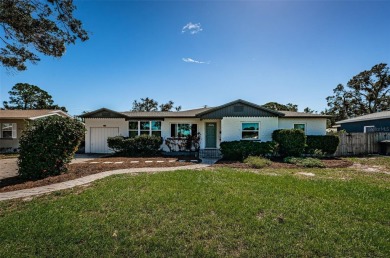 Beach Home Sale Pending in St. Petersburg, Florida