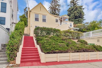 Beach Home Sale Pending in Oakland, California
