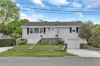 Beach Home Active Under Contract in Warren, Rhode Island