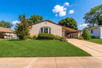 Beach Home For Sale in Keyport, New Jersey