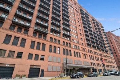 Beach Home Sale Pending in Chicago, Illinois