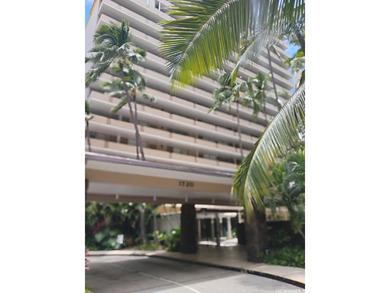 Beach Condo For Sale in Honolulu, Hawaii