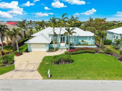 Beach Home For Sale in Sanibel, Florida