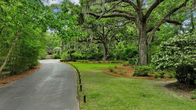 Beach Home For Sale in Charleston, South Carolina