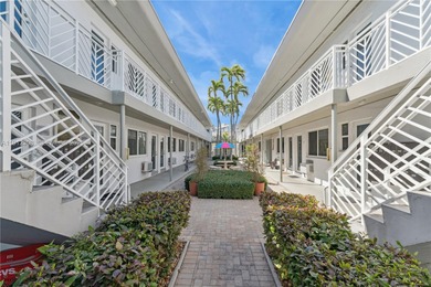 Beach Condo For Sale in Miami Beach, Florida