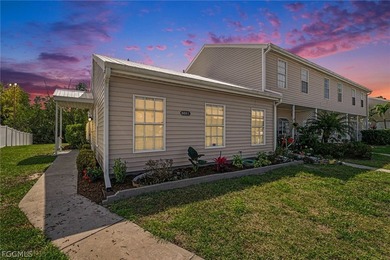 Beach Townhome/Townhouse For Sale in Fort Myers, Florida