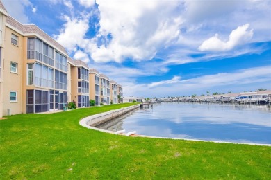 Beach Condo For Sale in St. Petersburg, Florida