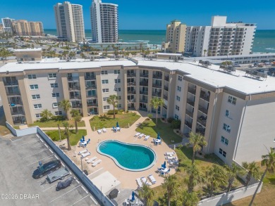 Beach Condo For Sale in Daytona Beach, Florida