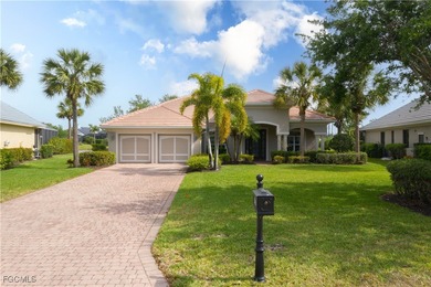 Beach Home For Sale in Fort Myers, Florida