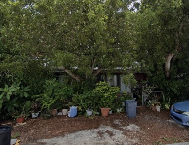 Beach Home For Sale in Key Largo, Florida