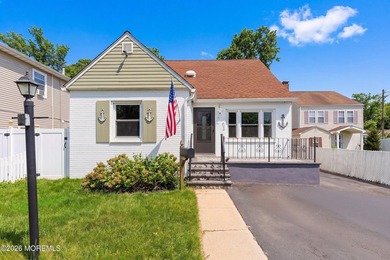 Beach Home Sale Pending in Keansburg, New Jersey