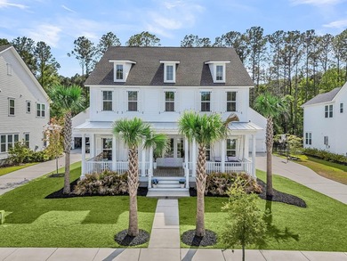 Beach Home For Sale in Mount Pleasant, South Carolina
