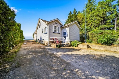 Beach Home For Sale in Conneaut, Ohio