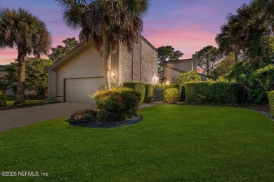 Beach Home For Sale in Ponte Vedra Beach, Florida
