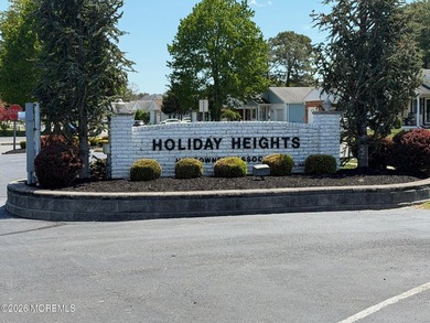 Beach Home For Sale in Toms River, New Jersey