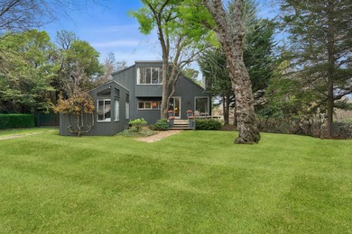 Beach Home For Sale in Water Mill, New York