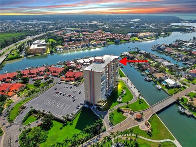 Beach Condo For Sale in St. Petersburg, Florida