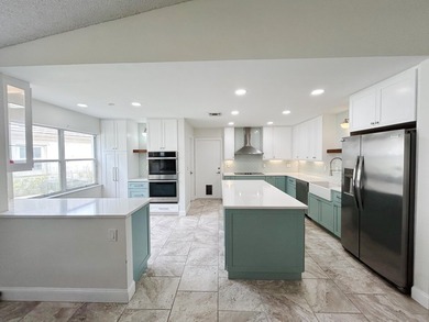 Beach Home For Sale in Lake Worth, Florida