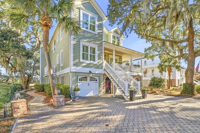Beach Home For Sale in Pawleys Island, South Carolina