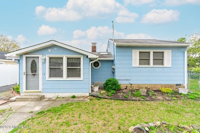 Beach Home For Sale in Brick, New Jersey