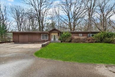 Beach Home For Sale in Saugatuck, Michigan